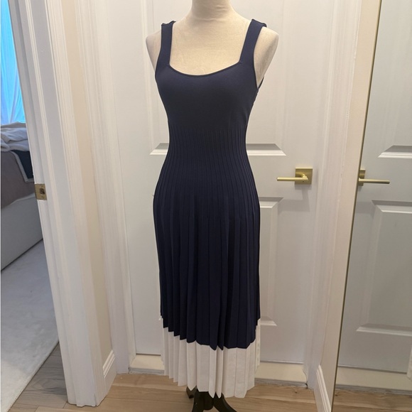 STAUD KNIT DRESS MEDIUM NAVY BLUE KNIT MIDI DRESS - Picture 3 of 12
